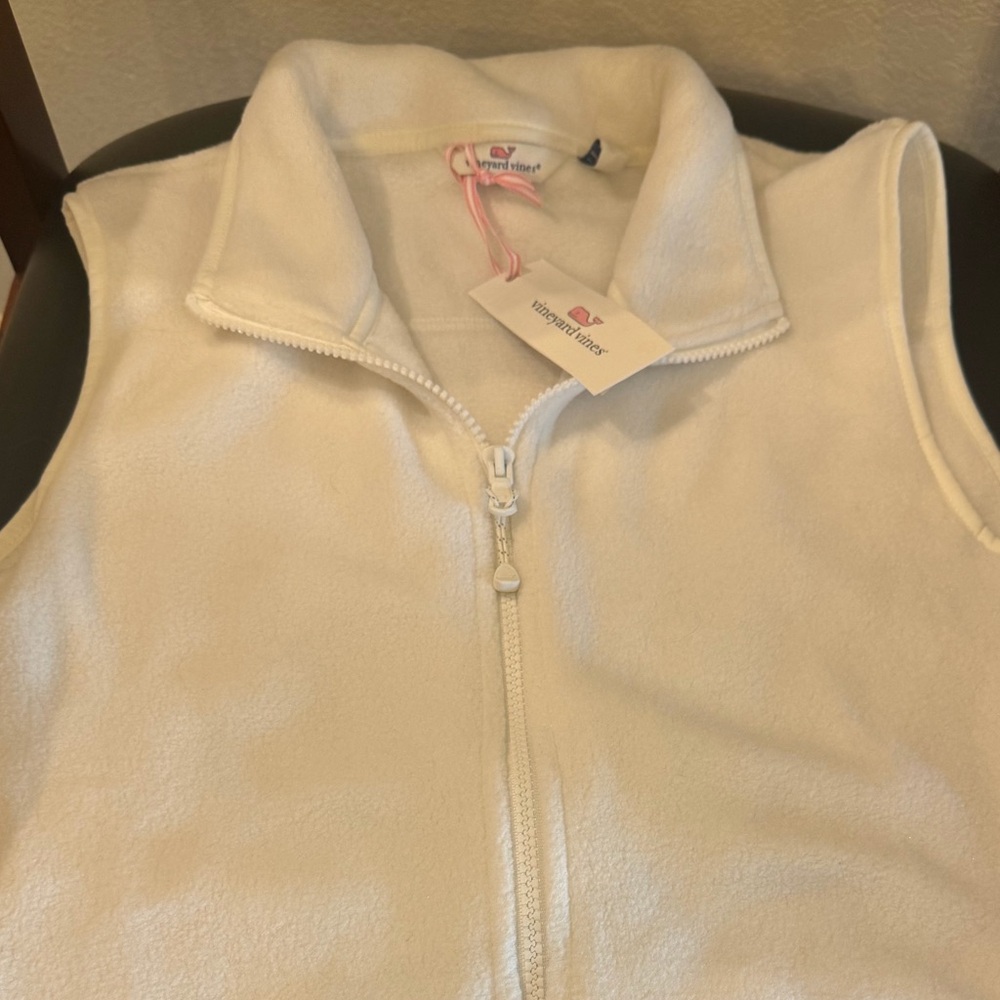 Vineyard Vines White Fleece Vest NWT